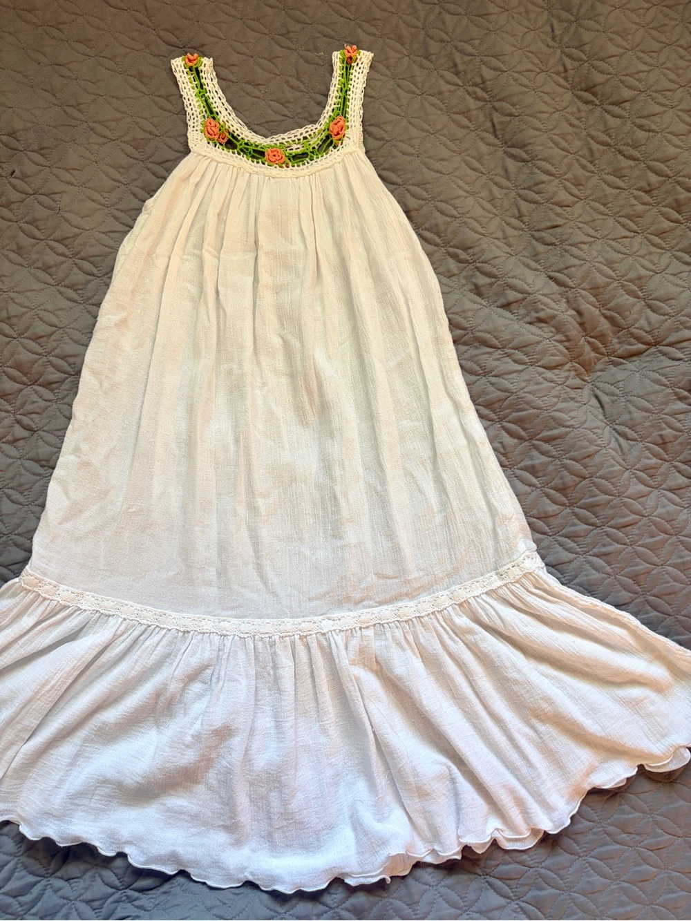 Vintage Unbranded Girls Boho Gauze Dress | Floral Yoke Peasant Dress
